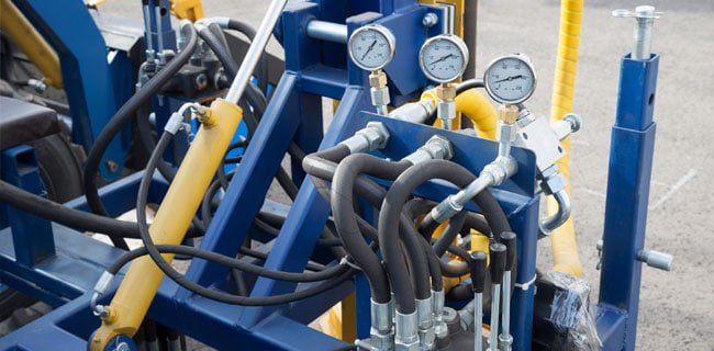 Hydraulic Hose Assembly Routing Guidelines to Extend Service Life